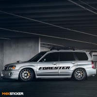 Наклейки на борт SUBARU FORESTER