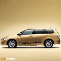 Наклейка на борт TOYOTA FIELDER